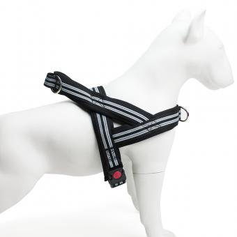 black reflective dog harness
